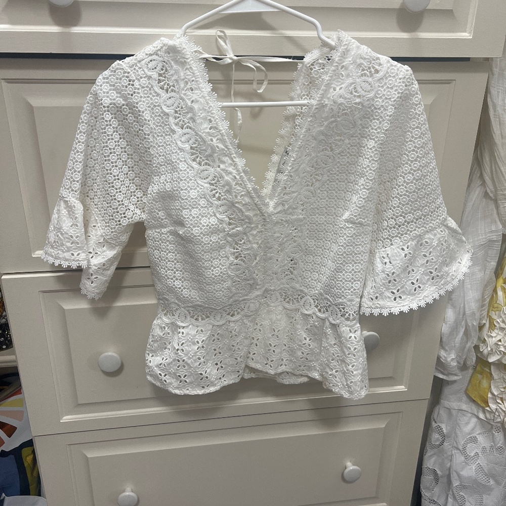 Abercrombie Lace Too